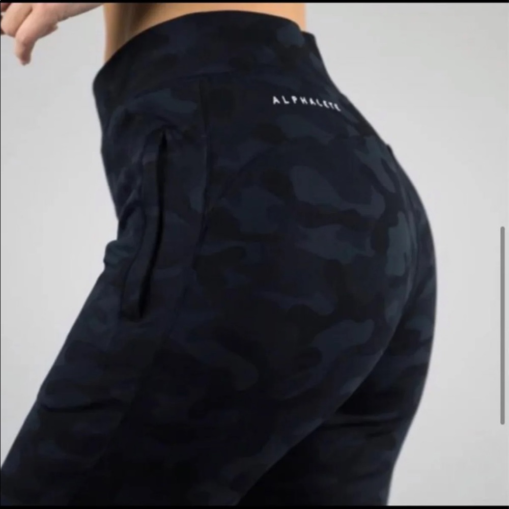 Women’s Premium Joggers S Navy CAMO